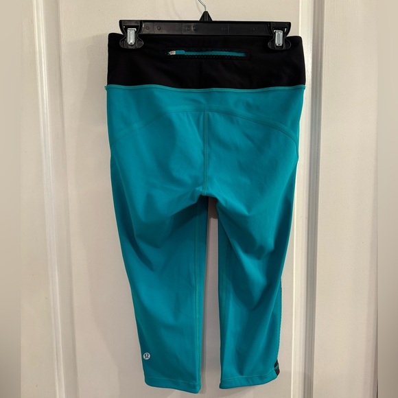 Lululemon Smooth Stride Crop 17" Viridian Green Black - Picture 2 of 12
